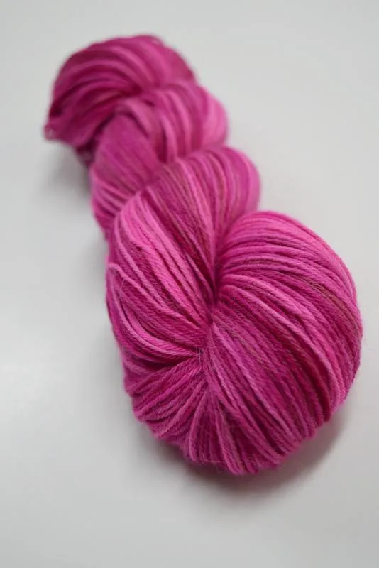 Hand Dyed Baby Alpaca Knitting Yarn 4 Ply Fingering Weight in a Pink Mix 12242