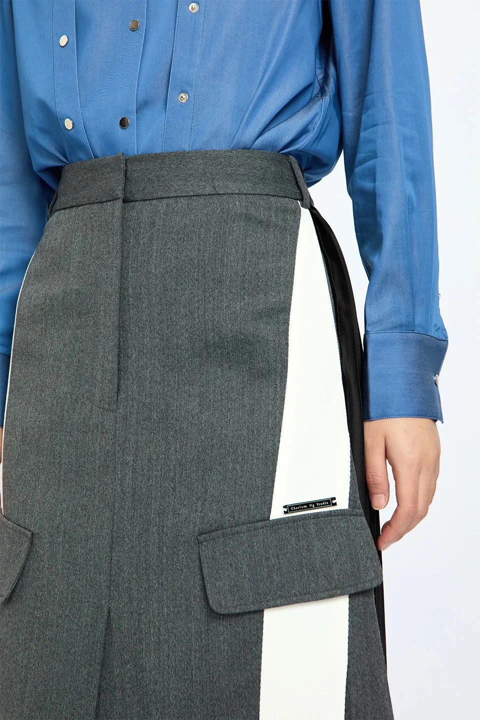 Sophisticated Grey Pleated Skirt