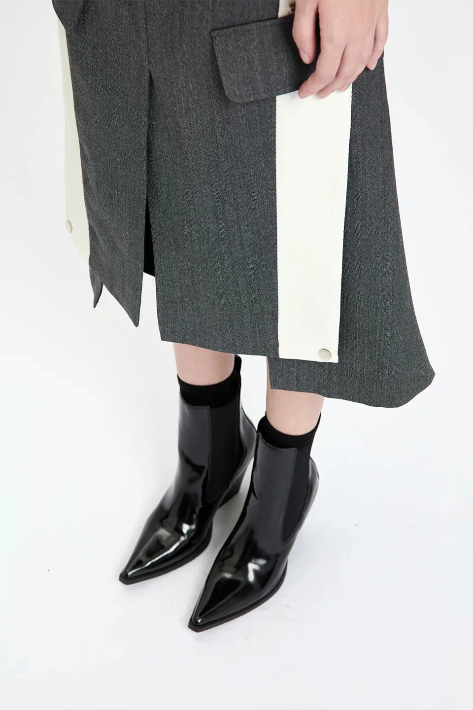 Sophisticated Grey Pleated Skirt